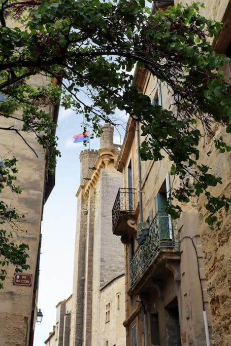 Uzes Centre Quartiers Des Arts Charme De L'Ancien Appartement Buitenkant foto