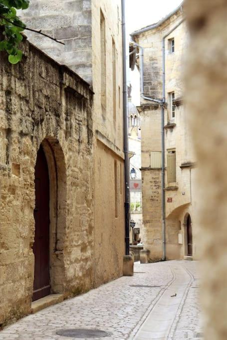 Uzes Centre Quartiers Des Arts Charme De L'Ancien Appartement Buitenkant foto